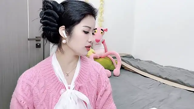 Snapshot of starsqimei chatting on October 22, 2025, 5:18 am starsqimei online show from October 22, 2025, 5:18 am