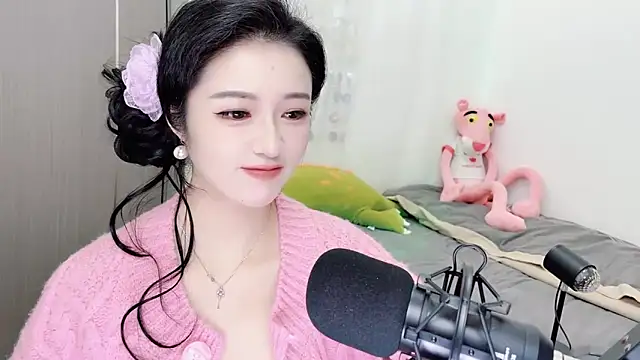 Snapshot of starsqimei chatting on December 5, 2025, 5:39 am starsqimei online show from December 5, 2025, 5:39 am