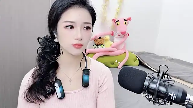 Snapshot of starsqimei chatting on November 3, 2025, 5:01 am starsqimei online show from November 3, 2025, 5:01 am