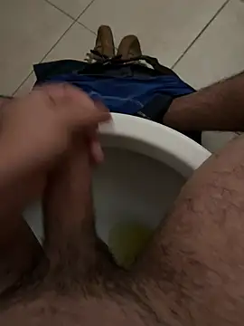 mylovetr1 online show from March 1, 2025, 8:21 pm