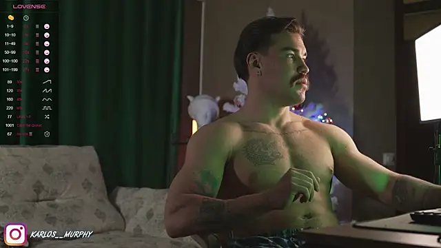 Snapshot of Karlos_Ripped_ chatting on January 23, 2025, 10:01 am Karlos Ripped online show from January 23, 2025, 10:01 am