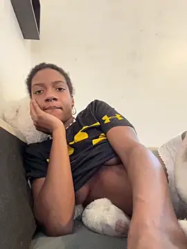 haineuseee online show from December 29, 2024, 10:23 am