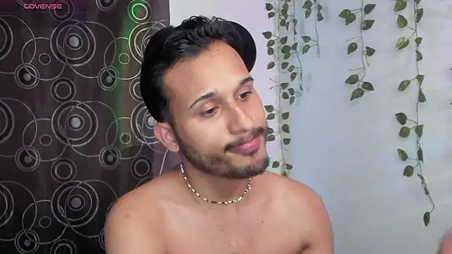 Raf brunette online show from October 16, 2025, 11:18 am