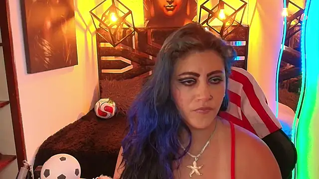 scarleth blue online show from June 25, 2026, 7:08 pm