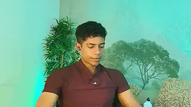 Snapshot of wagz chatting on May 22, 2026, 8:18 pm wagz online show from May 22, 2026, 8:18 pm