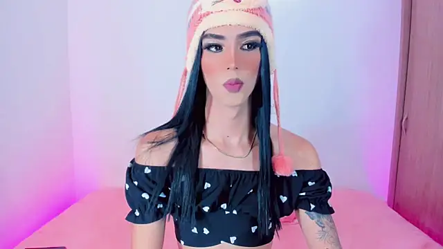 Snapshot of Ashley_Reminton chatting on March 11, 2025, 5:13 am Ashley Reminton online show from March 11, 2025, 5:13 am