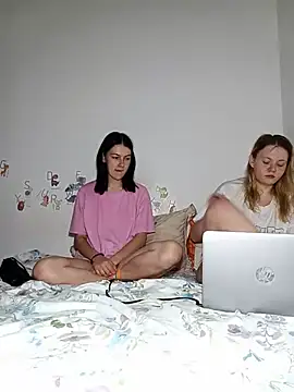 ella grays online show from May 20, 2026, 7:44 pm