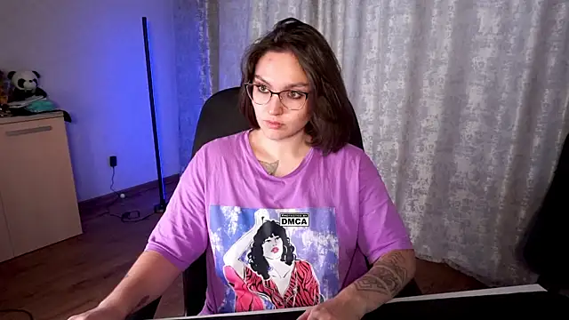 Hoot owl cb online show from October 20, 2025, 3:41 am