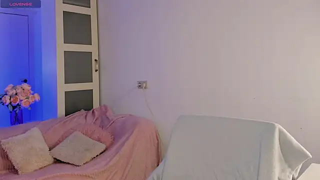 Snapshot of jeancolex chatting on December 3, 2024, 5:26 am jeancolex online show from December 3, 2024, 5:26 am