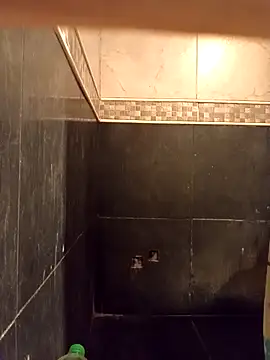 Snapshot of FlacoDani chatting on October 30, 2025, 4:48 pm FlacoDani online show from October 30, 2025, 4:48 pm