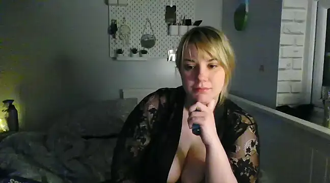 Snapshot of peach_x_powergirl chatting on January 19, 2025, 7:26 pm peach x powergirl online show from January 19, 2025, 7:26 pm