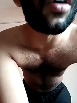 Vignesh3246 online show from December 5, 2025, 10:36 am