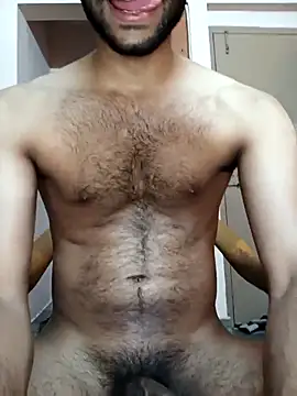 Snapshot of Vignesh3246 chatting on March 7, 2025, 7:27 pm Vignesh3246 online show from March 7, 2025, 7:27 pm