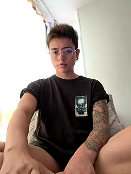 Chriss gomez2 online show from September 28, 2025, 10:28 pm