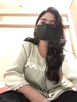 Snapshot of Magical_Girl- chatting on November 26, 2025, 3:28 am Magical Girl- online show from November 26, 2025, 3:28 am