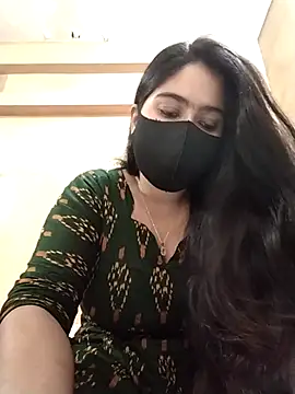 Snapshot of Magical_Girl- chatting on November 8, 2025, 5:00 am Magical Girl- online show from November 8, 2025, 5:00 am