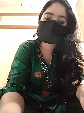 Snapshot of Magical_Girl- chatting on November 19, 2025, 3:28 am Magical Girl- online show from November 19, 2025, 3:28 am