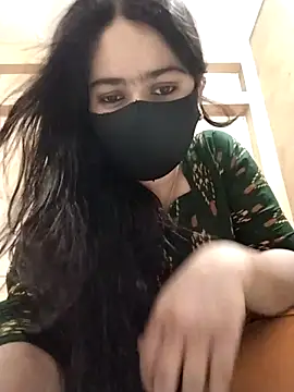 Snapshot of Magical_Girl- chatting on October 28, 2025, 4:24 am Magical Girl- online show from October 28, 2025, 4:24 am