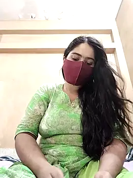 Snapshot of Magical_Girl- chatting on October 23, 2025, 4:55 am Magical Girl- online show from October 23, 2025, 4:55 am