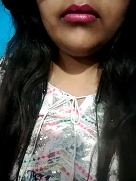 Snapshot of Love-Veronica chatting on February 13, 2026, 1:11 pm Love-Veronica online show from February 13, 2026, 1:11 pm