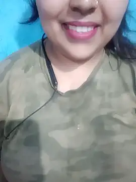 Snapshot of Love-Veronica chatting on June 10, 2026, 6:53 pm Love-Veronica online show from June 10, 2026, 6:53 pm