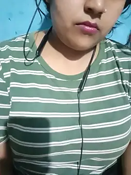 Snapshot of Love-Veronica chatting on June 26, 2026, 6:36 pm Love-Veronica online show from June 26, 2026, 6:36 pm