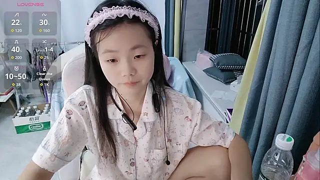 Snapshot of Lena-yyds chatting on October 19, 2025, 4:54 pm Lena-yyds online show from October 19, 2025, 4:54 pm