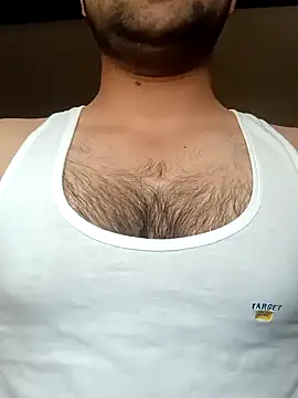 Snapshot of smartboy010101 chatting on March 6, 2025, 3:57 am smartboy010101 online show from March 6, 2025, 3:57 am