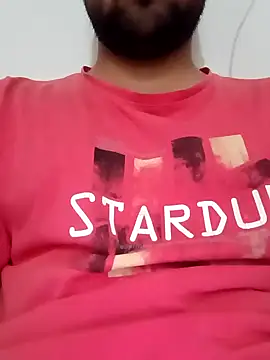 Snapshot of smartboy010101 chatting on March 18, 2025, 7:33 am smartboy010101 online show from March 18, 2025, 7:33 am