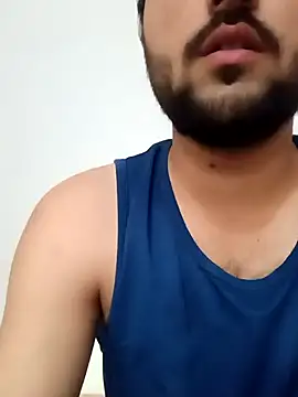 Snapshot of smartboy010101 chatting on October 3, 2025, 4:36 am smartboy010101 online show from October 3, 2025, 4:36 am