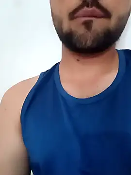 Snapshot of smartboy010101 chatting on October 30, 2025, 4:33 am smartboy010101 online show from October 30, 2025, 4:33 am