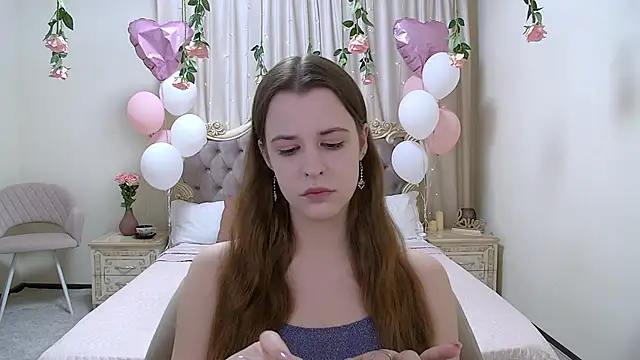 Snapshot of AgataAisitt chatting on March 10, 2025, 6:01 pm AgataAisitt online show from March 10, 2025, 6:01 pm