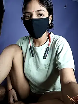 Snapshot of Amzing-Couple chatting on October 18, 2025, 3:52 am Amzing-Couple online show from October 18, 2025, 3:52 am