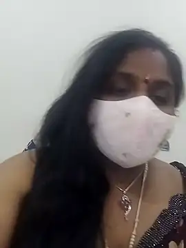 Sexy Radhikaa online show from March 19, 2025, 1:18 pm