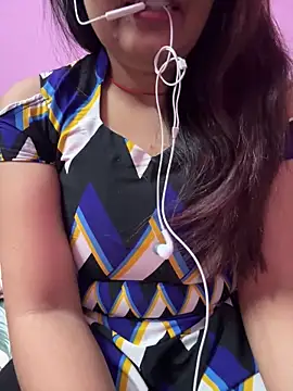  nishalove19 online show from March 5, 2025, 7:38 pm