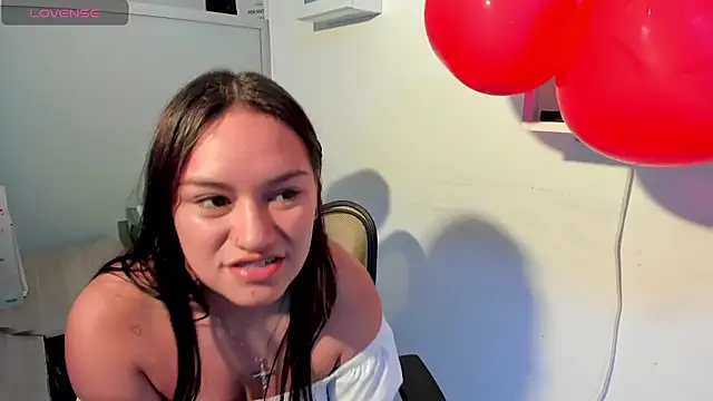 Snapshot of Megan_sophia2 chatting on February 27, 2025, 1:28 pm Megan sophia2 online show from February 27, 2025, 1:28 pm