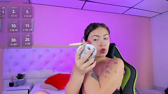 mariie tayy online show from October 7, 2025, 8:21 pm
