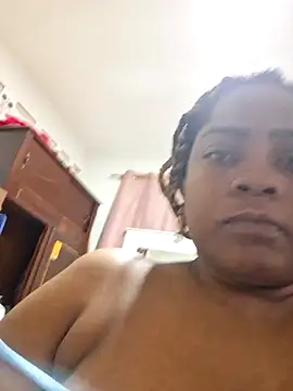 Snapshot of GoddessCarrie chatting on October 27, 2025, 4:24 am GoddessCarrie online show from October 27, 2025, 4:24 am