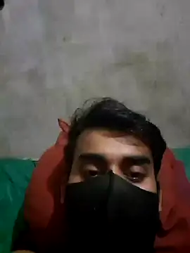 Snapshot of imissyoumylove14 chatting on December 20, 2024, 12:08 am imissyoumylove14 online show from December 20, 2024, 12:08 am