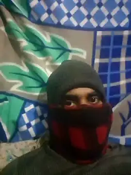 Snapshot of imissyoumylove14 chatting on January 21, 2025, 8:19 am imissyoumylove14 online show from January 21, 2025, 8:19 am