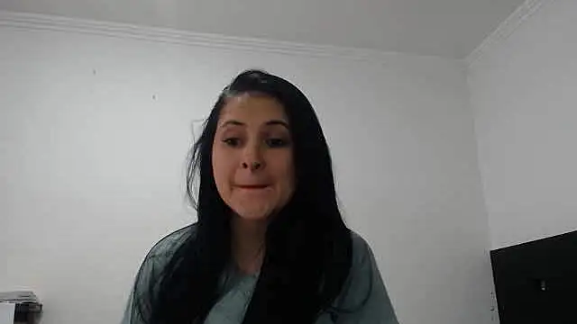 princehermosa44 online show from May 14, 2026, 3:20 pm