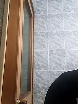 Naomy veracruz  online show from April 8, 2026, 10:17 am