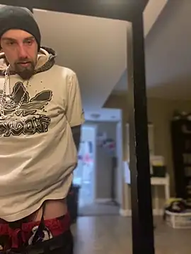 Snapshot of Fuckboy4public chatting on January 5, 2025, 3:53 am Fuckboy4public online show from January 5, 2025, 3:53 am