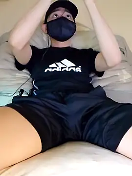 keigo-666 online show from February 14, 2025, 1:45 am