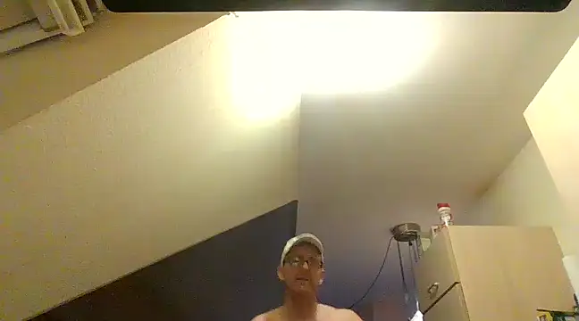 Snapshot of nacktchiller1076 chatting on December 3, 2024, 9:28 pm nacktchiller1076 online show from December 3, 2024, 9:28 pm