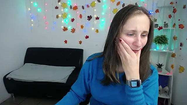 Snapshot of MichelLeee chatting on November 14, 2025, 12:20 pm MichelLeee online show from November 14, 2025, 12:20 pm