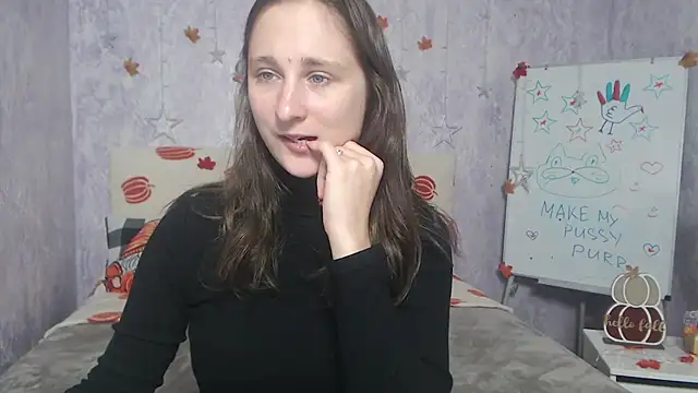 Snapshot of MichelLeee chatting on November 20, 2025, 12:17 pm MichelLeee online show from November 20, 2025, 12:17 pm