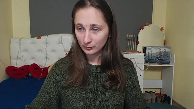 Snapshot of MichelLeee chatting on November 26, 2025, 12:27 pm MichelLeee online show from November 26, 2025, 12:27 pm