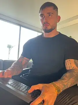 DimitriSullivan  online show from March 30, 2026, 9:38 pm