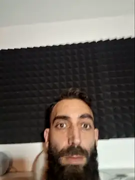 Snapshot of DaWoD030 chatting on December 17, 2025, 5:45 am DaWoD030 online show from December 17, 2025, 5:45 am